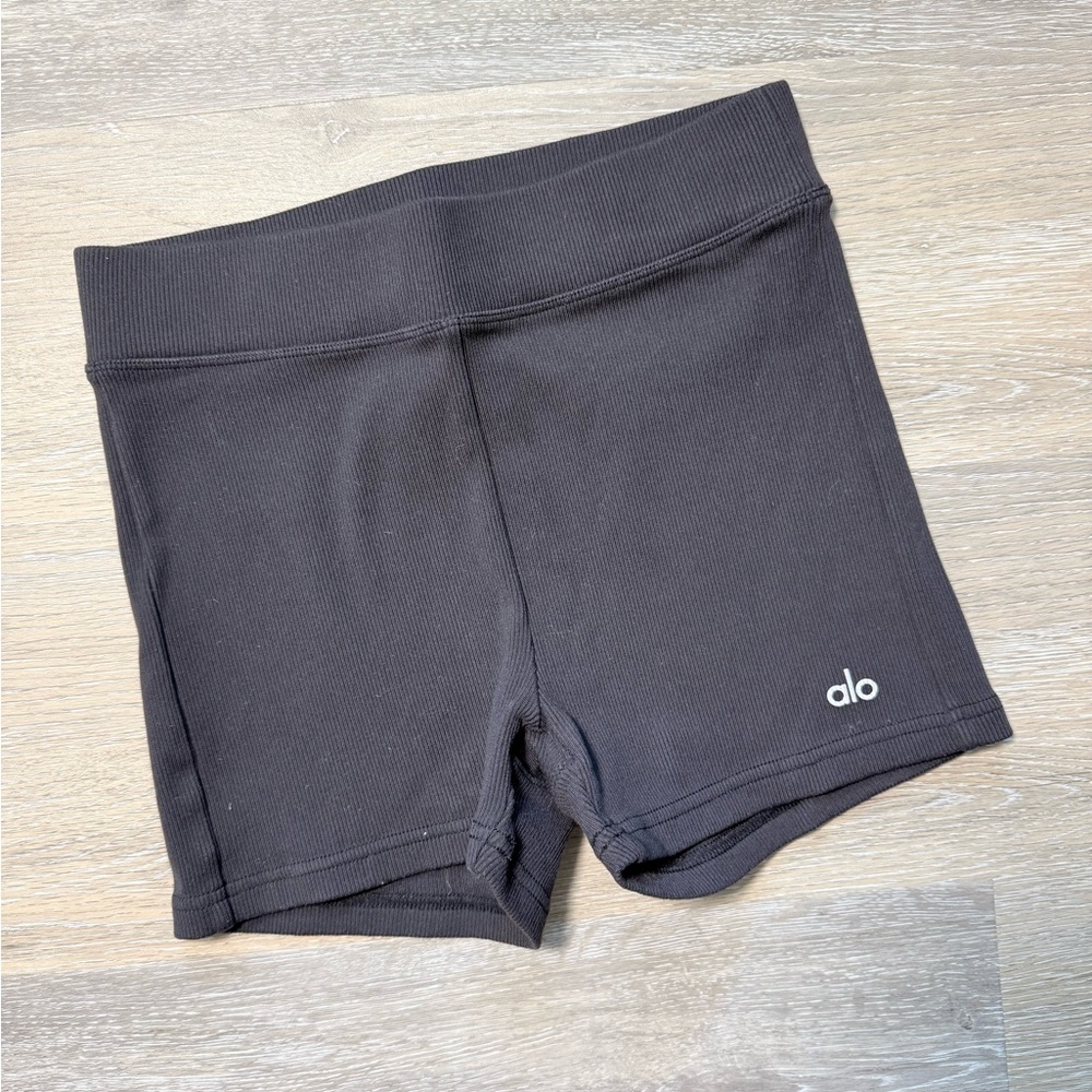 Alo Yoga Mini Ribbed Shorts - Black